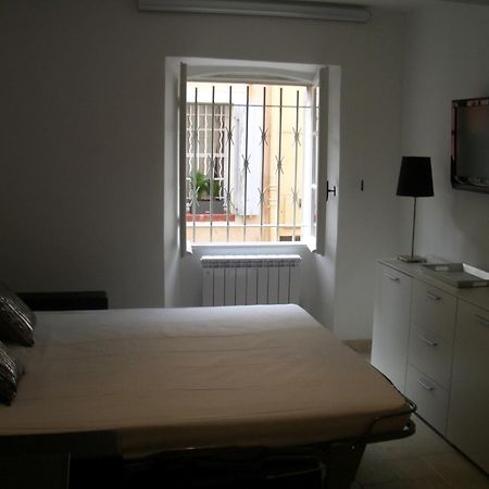 Appartement 3 Studios Centre Ville Saint Tropez Avec Parking Ngoại thất bức ảnh
