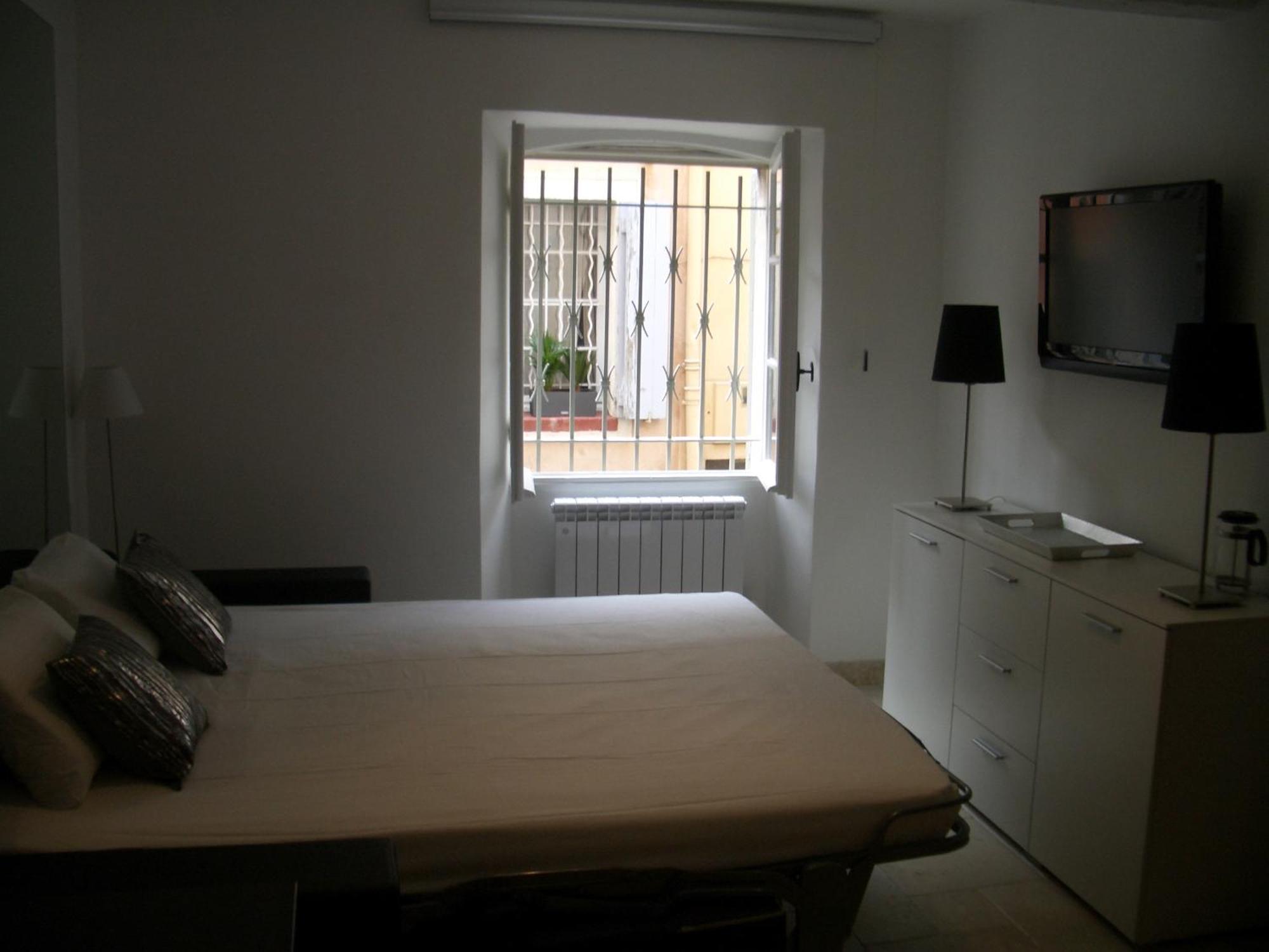 Appartement 3 Studios Centre Ville Saint Tropez Avec Parking Ngoại thất bức ảnh